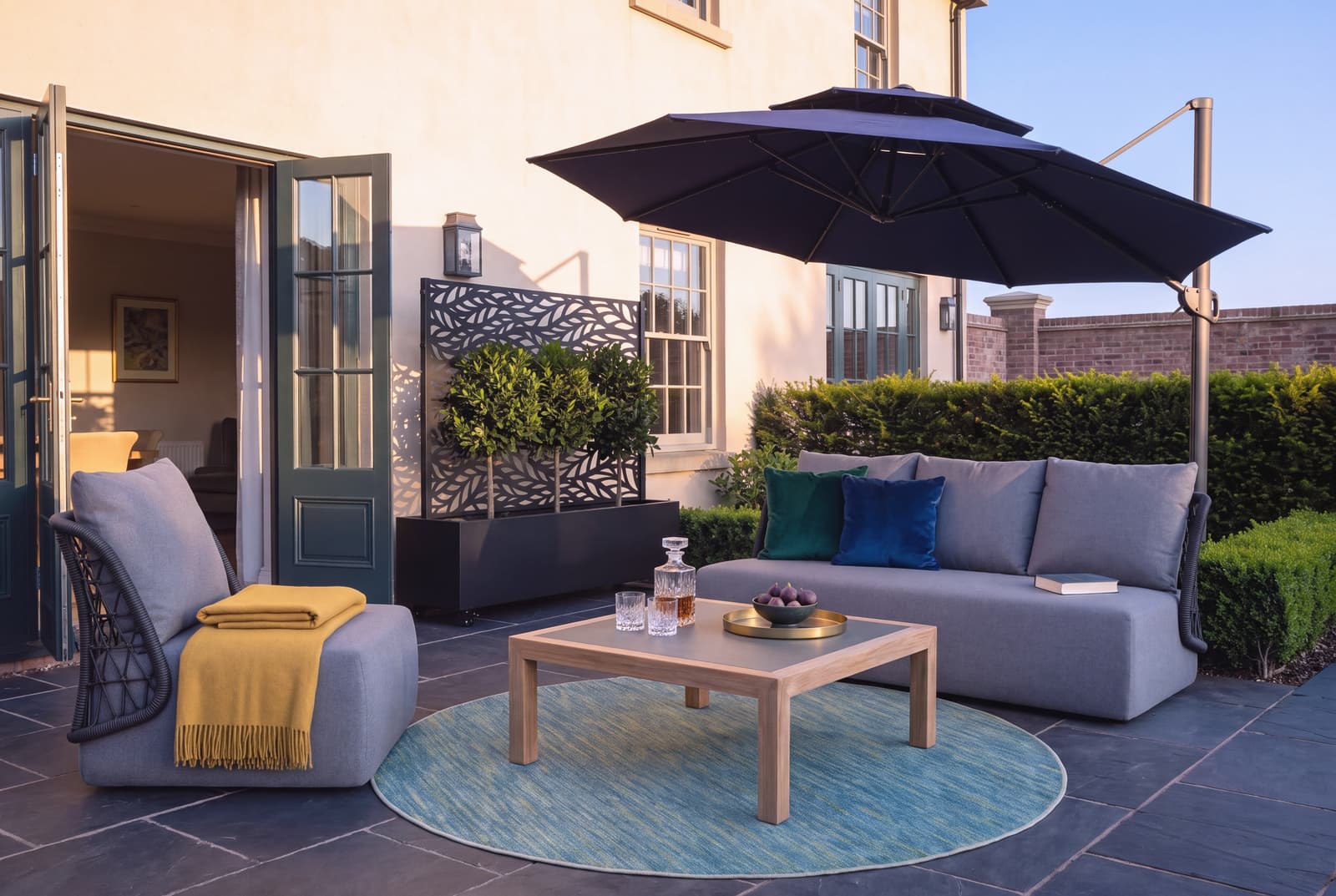 A Jewel Tone outdoor